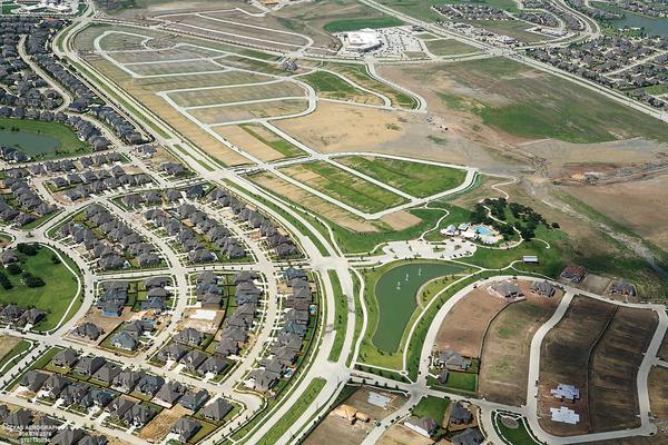 Cover Story: Welcome to the Megaplex - Dallas Business Journal